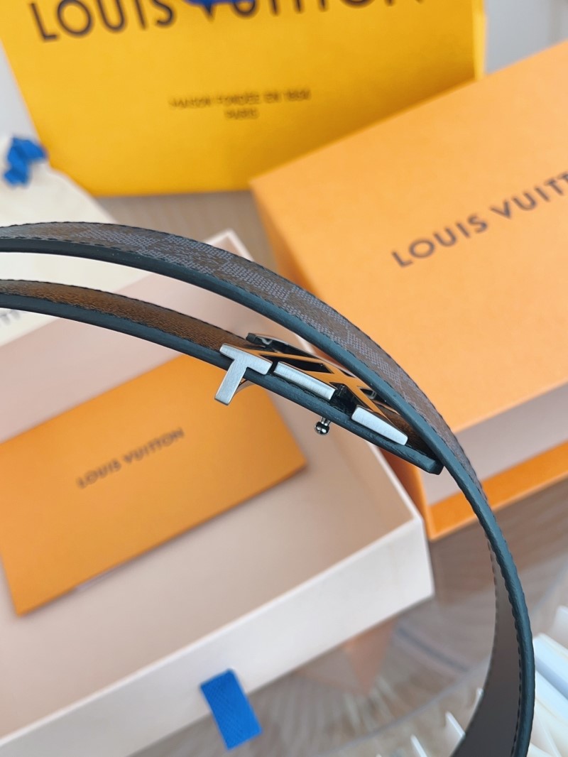 l0vis Vvtt0n belts